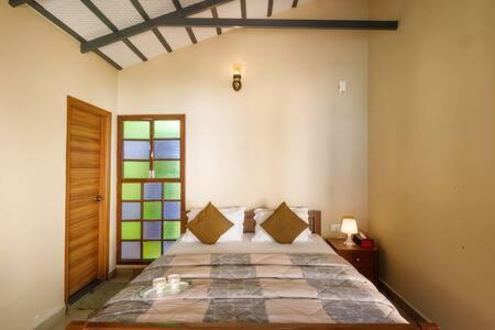 Golden Radiance Airyaman Spa & Pool Villa Breakfast & Spa Included Mysore Eksteriør billede