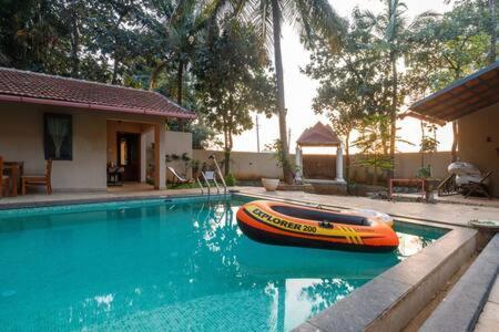 Golden Radiance Airyaman Spa & Pool Villa Breakfast & Spa Included Mysore Eksteriør billede